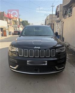 جیپ گراند شیرۆکی